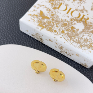 Dior Gold 30 Montaige CD Earrings