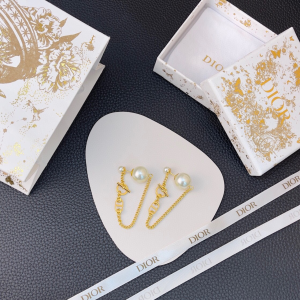 Dior Pearls Tribales Earrings