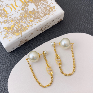 Dior Pearls Tribales Earrings
