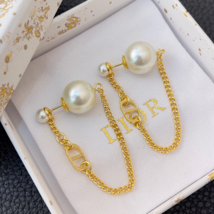 Dior Pearls Tribales Earrings