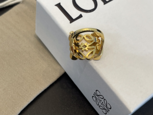 Loewe Crystal Anagram Rings