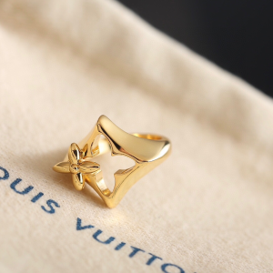 Louis Vuitton Gold LV Flowergram Rings