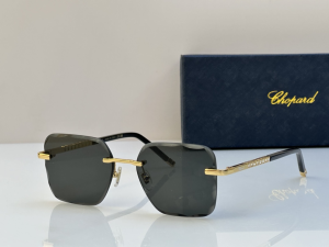 Chopard Geometric Frame Eyewear Sunglasses VCHG21s Black Chopard Geometric Frame Eyewear Sunglasses VCHG21s Black