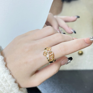 Hermes Diamond Collier de Chien Rings