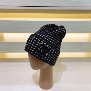 Chanel CC Logo Knit Wool Beanie Hat Black