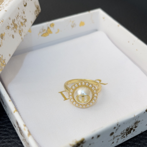 Dior Petit CD Baroque Rings White