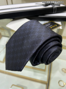 Gucci Mens GG Pattern Black Silk Tie