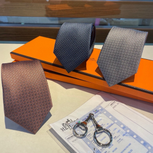 Hermes Falconee H Bicolour Grey Silk Tie
