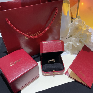 Cartier Diamonds Etincelle Earrings