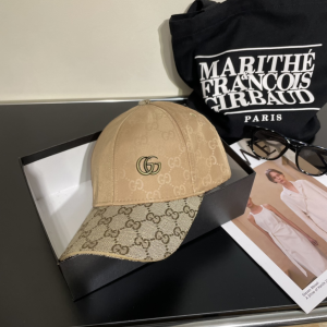 Gucci Beige GG Canvas Baseball Cap Hat