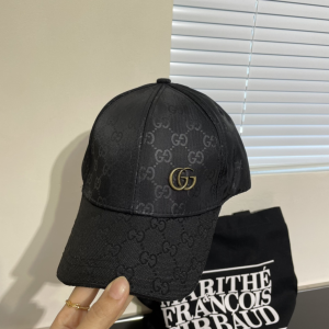 Gucci Black GG Canvas Baseball Cap Hat