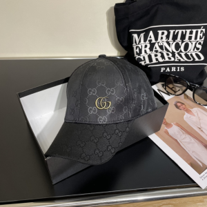 Gucci Black GG Canvas Baseball Cap Hat