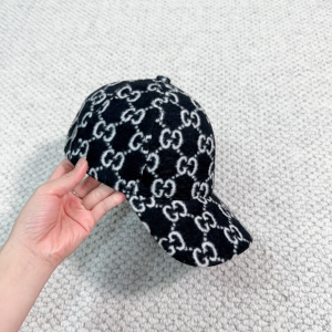 Gucci GG Wool Baseball Cap Hat Black