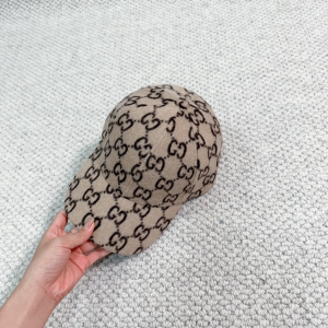 Gucci GG Wool Baseball Cap Hat Grey