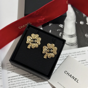 Chanel CC Gold Flower Stud Earrings