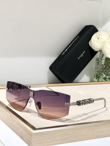 Givenchy 4Geometric Rimless Luxury Eyewear Sunglasses GV40043U Purple Givenchy 4Geometric Rimless Luxury Eyewear Sunglasses GV40043U Purple