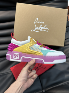 Christian Louboutin Mens White Goldl Purple Multicolour Astroloubi Logo Leather Low Top Trainer Sneakers Christian Louboutin Mens White Goldl Purple Multicolour Astroloubi Logo Leather Low Top Trainer Sneakers