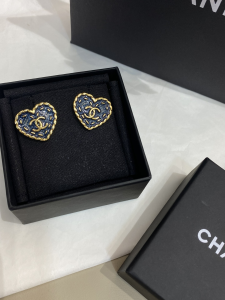 Chanel CC Logo Heart Earrings