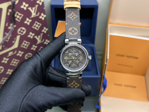 Louis Vuitton Tambour GM Monogram Brown Quartz Mens Watch 41MM Louis Vuitton Tambour GM Monogram Brown Quartz Mens Watch 41MM
