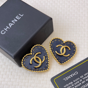 Chanel CC Logo Navy Blue Heart Earrings