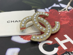 Chanel Pearls CC Logo Brooch