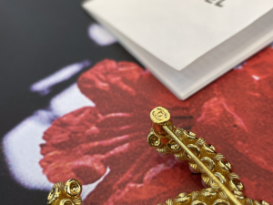 Chanel Pearls CC Logo Brooch