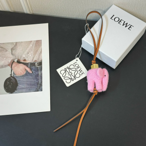 Loewe Elephant Bag Charms and Key Holder Pink Loewe Elephant Bag Charms and Key Holder Pink