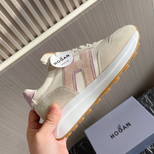 Hogan H641 Calfskin and Suede Leather Lace Up Sneakers White Purple Hogan H641 Calfskin and Suede Leather Lace Up Sneakers White Purple