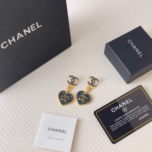 Chanel CC Logo Heart Pendant Earrings
