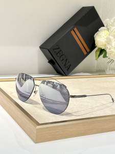 Zegna Silver Gradient Pilot Eyewear Sunglasses Zegna Silver Gradient Pilot Eyewear Sunglasses