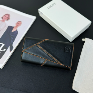 Loewe Puzzle Stitches Long Horizontal Wallet Black Smooth Calfskin Loewe Puzzle Stitches Long Horizontal Wallet Black Smooth Calfskin