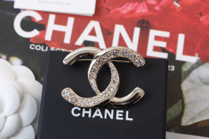 Chanel Gold Metal Crystal CC Logo Brooch