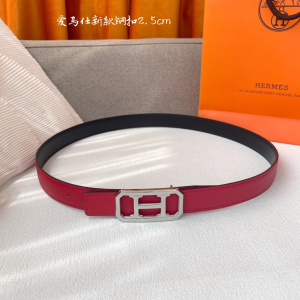 Hermes Fuchsia Leather Belt 25MM