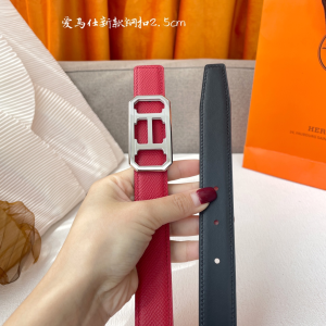 Hermes Fuchsia Leather Belt 25MM