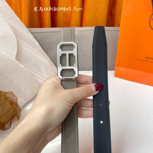 Hermes Grey Leather Belt 25MM