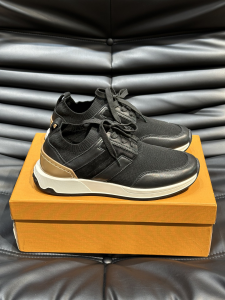 Tods Technical Knit Mesh and Maglia Leather Lace Up Runner Sneakers Black Tods Technical Knit Mesh and Maglia Leather Lace Up Runner Sneakers Black