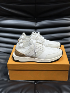 Tods Technical Knit Mesh and Maglia Leather Lace Up Runner Sneakers White Tods Technical Knit Mesh and Maglia Leather Lace Up Runner Sneakers White