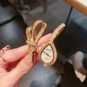 Chanel Crystals Ruban Jewelry Watch Yellow Gold Chanel Crystals Ruban Jewelry Watch Yellow Gold