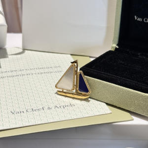 Van Cleef Arpels Lucky Summer Boat Clip