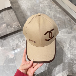 Chanel CC Logo Beige Cotton Canvas Baseball Cap Hat Chanel CC Logo Beige Cotton Canvas Baseball Cap Hat