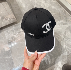 Chanel CC Logo Black Cotton Canvas Baseball Cap Hat Chanel CC Logo Black Cotton Canvas Baseball Cap Hat