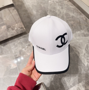 Chanel CC Logo White Cotton Canvas Baseball Cap Hat Chanel CC Logo White Cotton Canvas Baseball Cap Hat