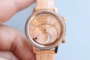 Jaeger LeCoultre Rendez Vous Moon Serenity Crystals Watch Beige Leather Jaeger LeCoultre Rendez Vous Moon Serenity Crystals Watch Beige Leather