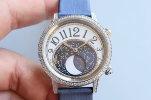 Jaeger LeCoultre Rendez Vous Moon Serenity Crystals Watch Blue Leather Jaeger LeCoultre Rendez Vous Moon Serenity Crystals Watch Blue Leather
