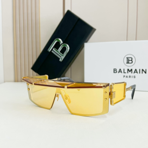 Balmain Wonder Boy III Eyewear Sunglasses BPS127A Yellow Balmain Wonder Boy III Eyewear Sunglasses BPS127A Yellow