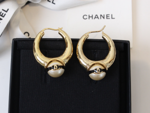 Chanel CC Logo Pearl Earrings
