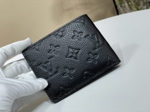 Louis Vuitton Multiple Black Monogram Leather Wallet Louis Vuitton Multiple Black Monogram Leather Wallet