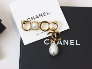 Chanel CC Coco Pearl Brooch