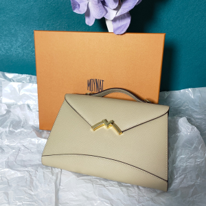 Moynat Gabrielle Clutch Leather Bag Beige Moynat Gabrielle Clutch Leather Bag Beige