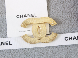 Chanel CC Logo Crystals Brooch